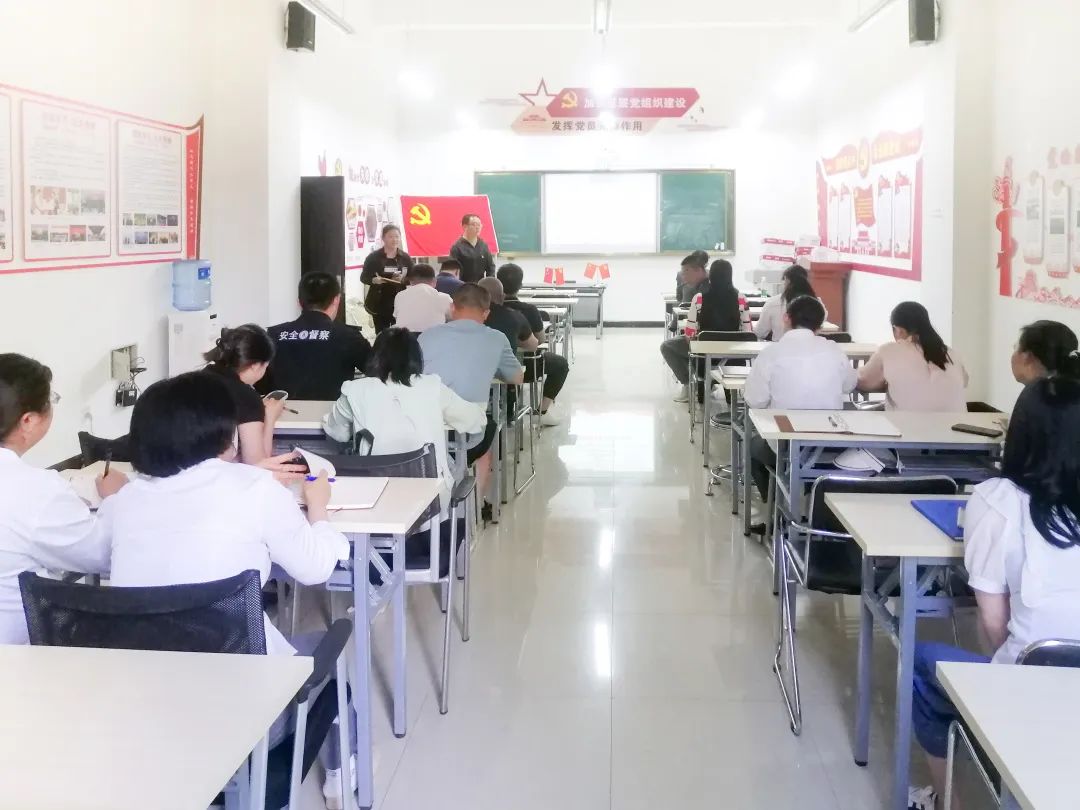 云南工商学院  以高质量读书班推动主题教育扎实开展